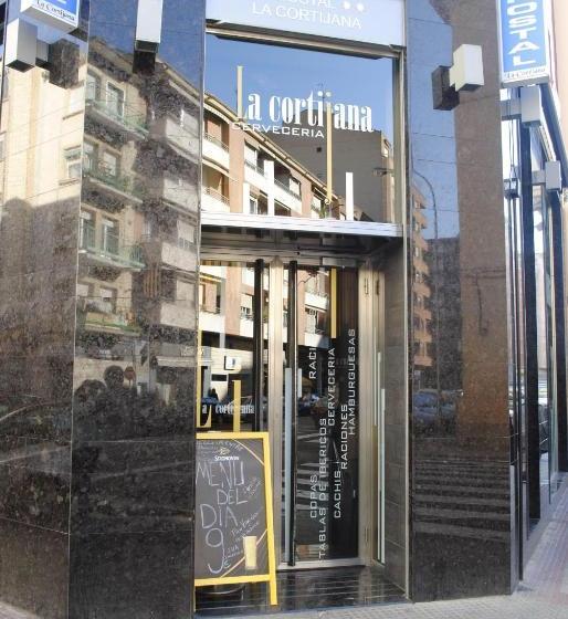 بنسيون Hostal La Cortijana