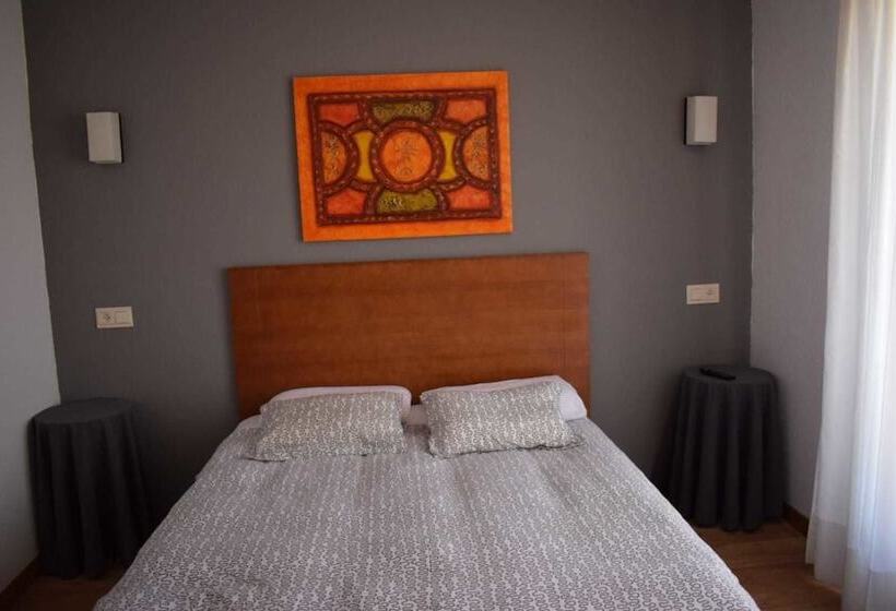 펜션 Hostal La Tablada