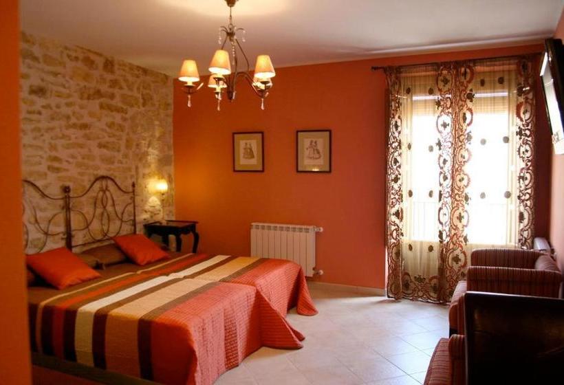 پانسیون Hostal Mesón Castilla