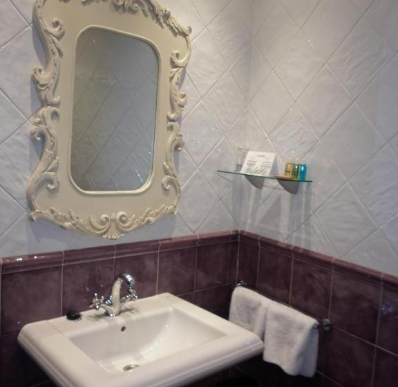 پانسیون Hostal Mesón Castilla