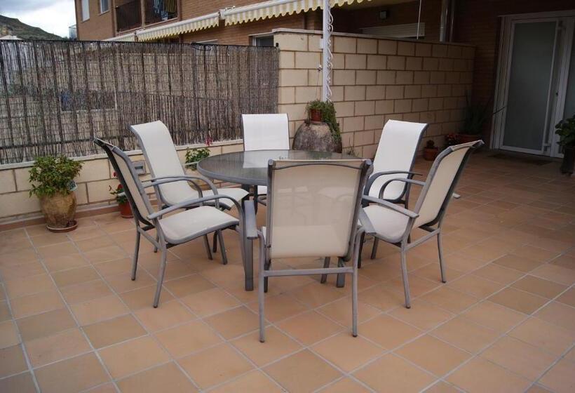 Пансион Hostal Peñacárdena