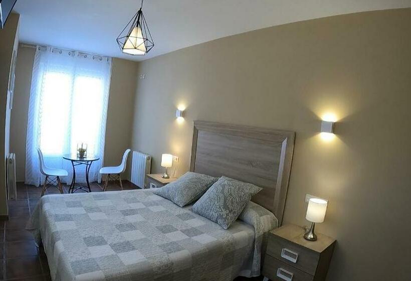 펜션 Hostal Santiago