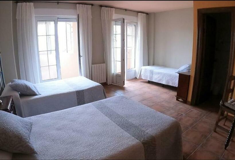 펜션 Hostal Santiago