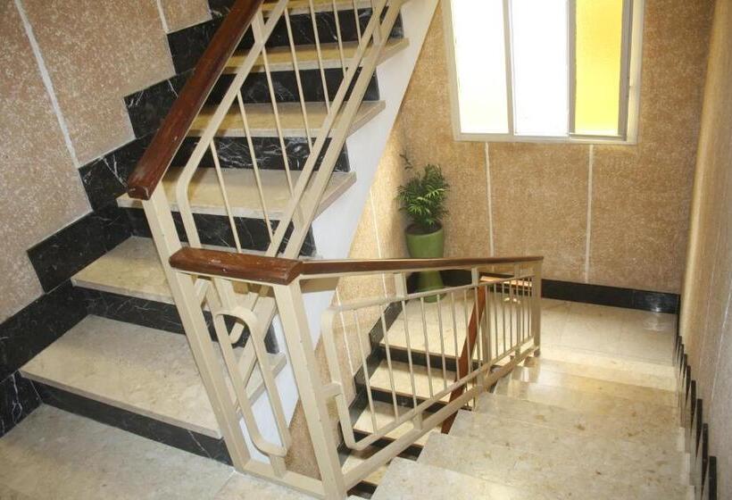 ペンション Hostal Torre Mar