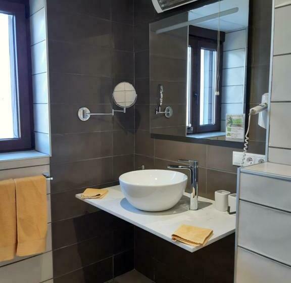 ペンション Olivetum Colina