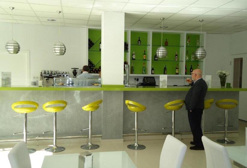 ペンション Residencia Mayol - Adults Only