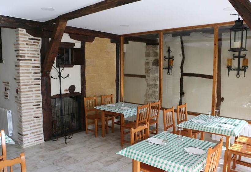 הוסטל Acienleguas