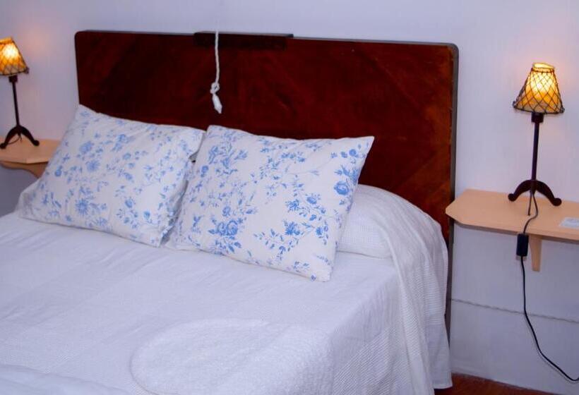 هاستل Olmitos 3, Casa Palacio Real Piedad