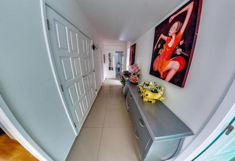 Apartamentos 7 Saias Marginal