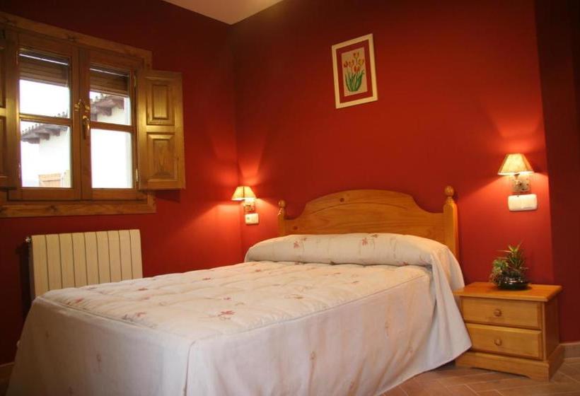 Apartamentos Cañones De Guara Y Formiga