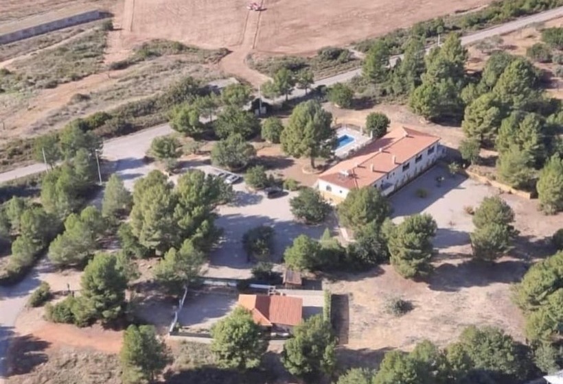 فندق Restaurante Rural Cau Blanch