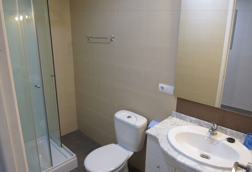 فندق Restaurante Rural Cau Blanch