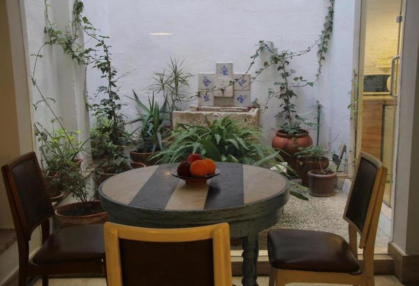 Las Coles Apartasuites