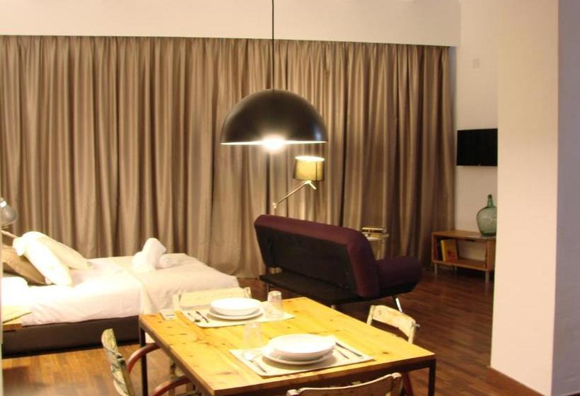 Las Coles Apartasuites