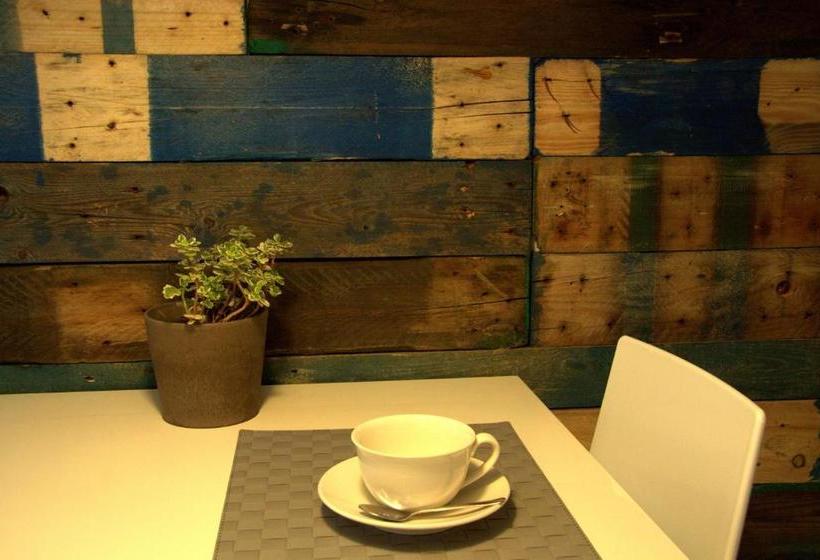 Las Coles Apartasuites