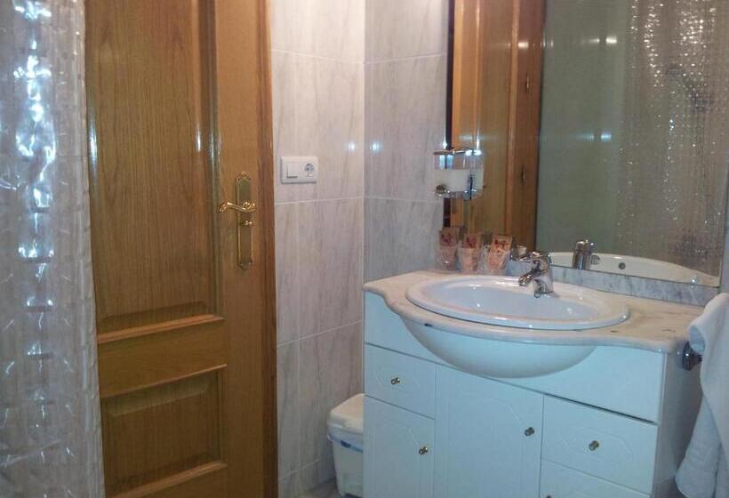 פנסיון Alojamientos Río Cares