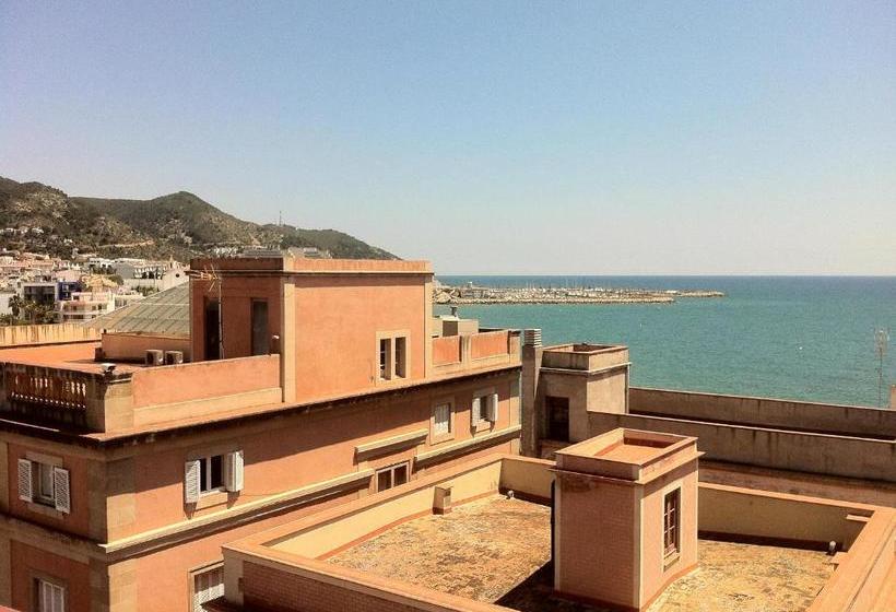 פנסיון Boutique Hotel Davallada- Adults Only