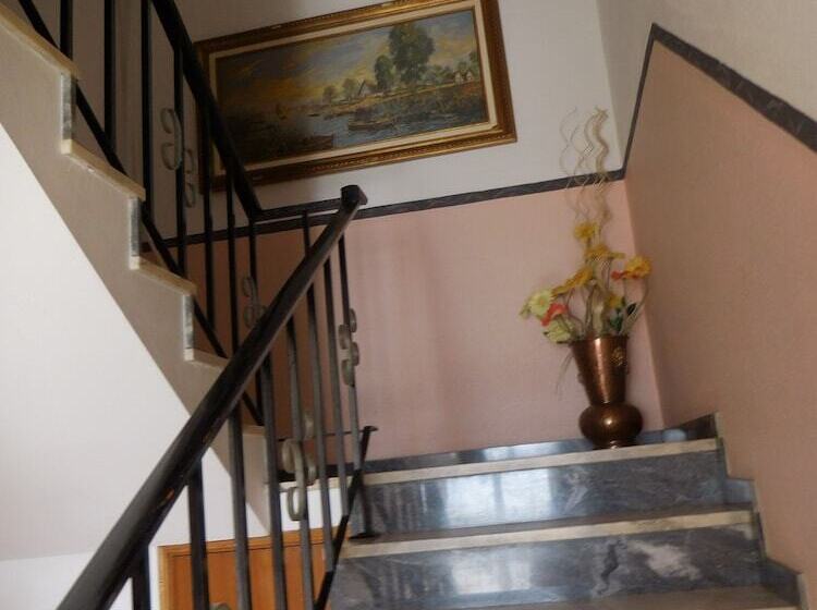 膳宿费 Casa De Hóspedes Granifóia