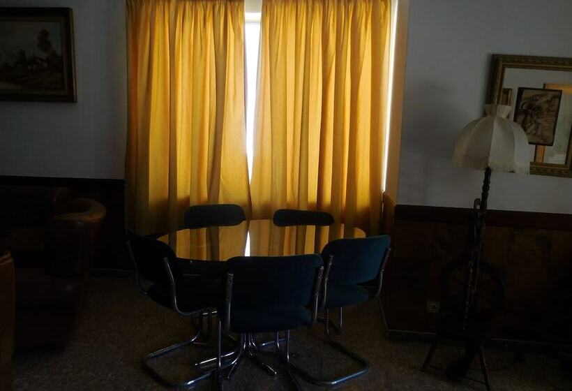 膳宿费 Casa De Hóspedes Granifóia