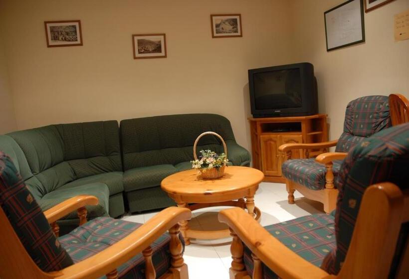 פנסיון Casa Es Neres