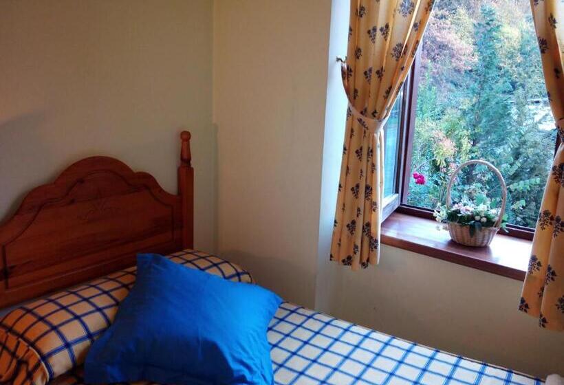 פנסיון Casa Es Neres