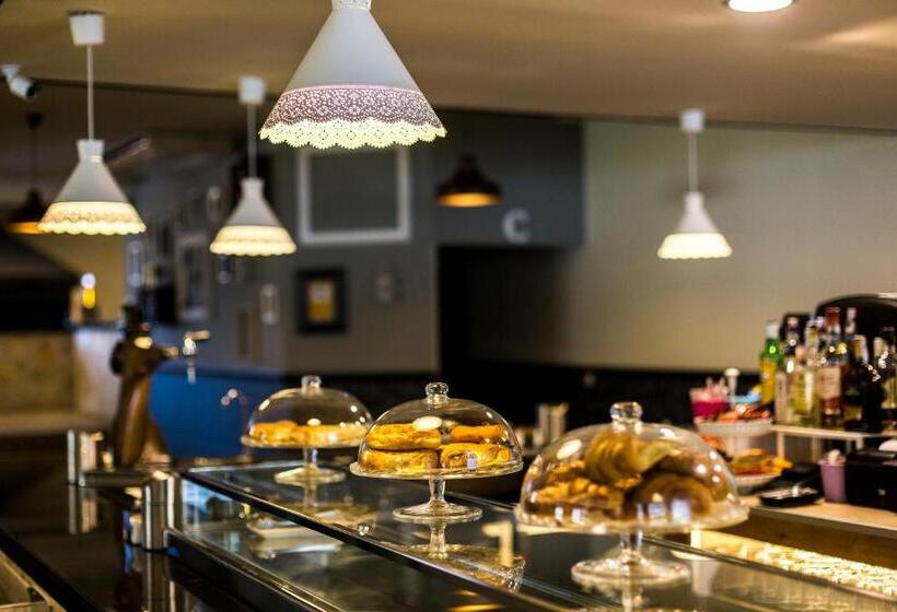 ペンション Complejo Roma