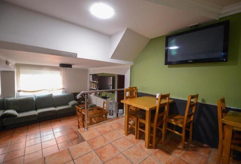 Пансион Hospedaxe A Vila