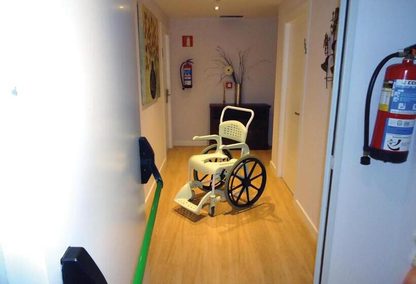 پانسیون Hospedería El Puerto