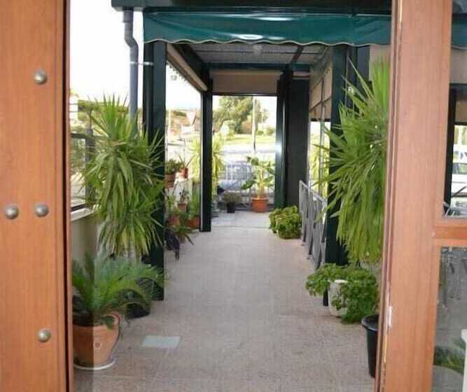 Пансион Hostal Andalucia De Arcos