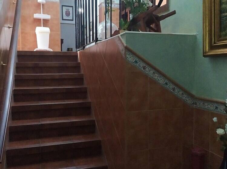 Пансион Hostal Andalucia De Arcos