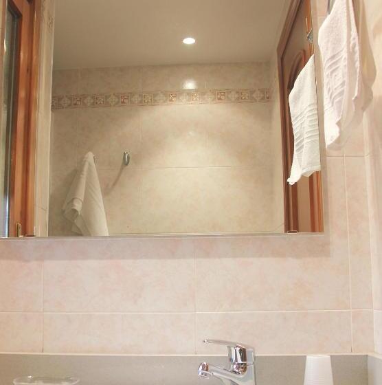 펜션 Hostal Cafeteteria Goya