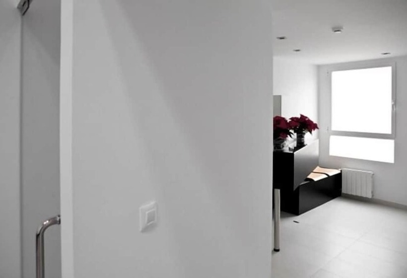 פנסיון Hostal Central