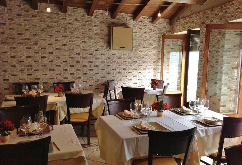 펜션 Hostal Cerezo 2