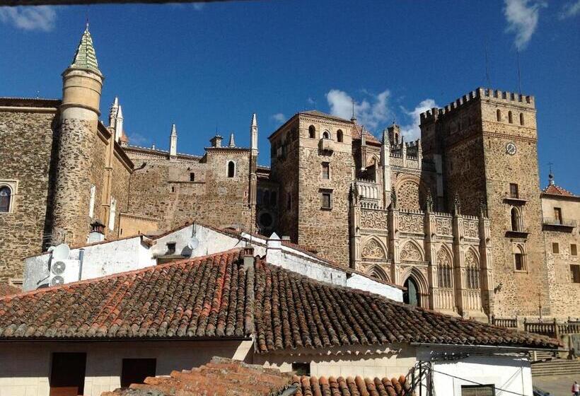 펜션 Hostal Cerezo 2