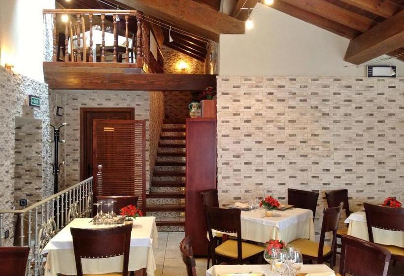 펜션 Hostal Cerezo 2