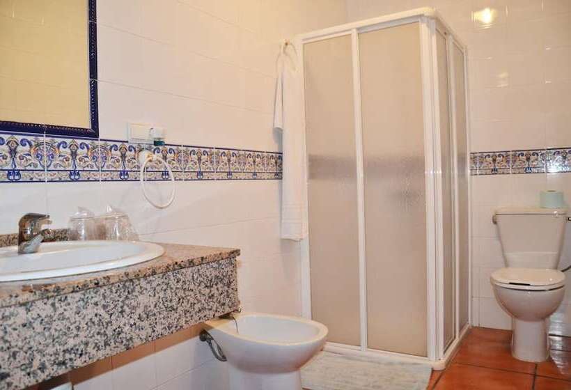 بنسيون Hostal La Dehesa Del Valle Pedroches