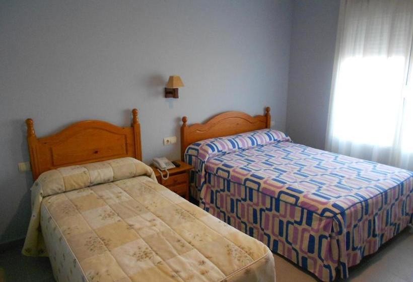 펜션 Hostal Donaire Ii