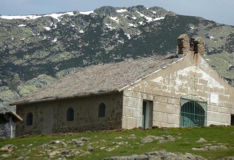 پانسیون Hostal El Cardenillo