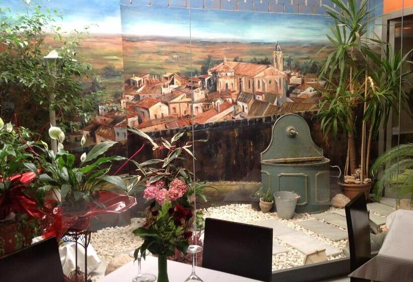 بنسيون Hostal El Lechuguero