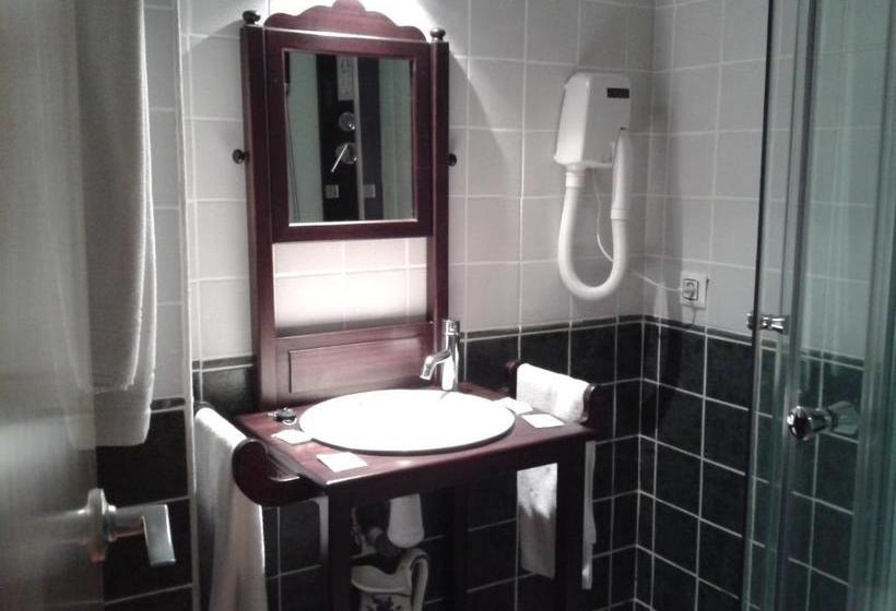 פנסיון Hostal El Olmo