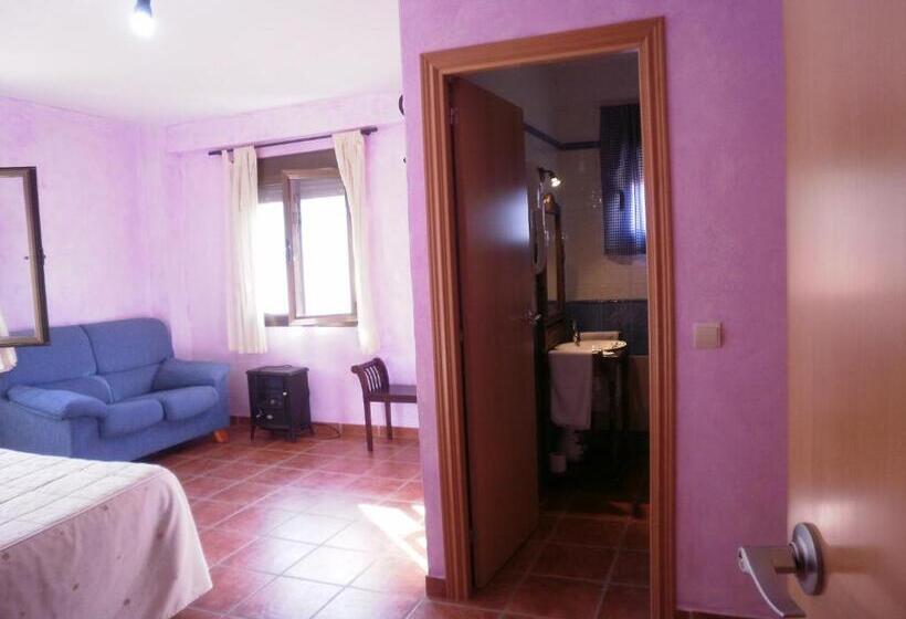 פנסיון Hostal El Olmo