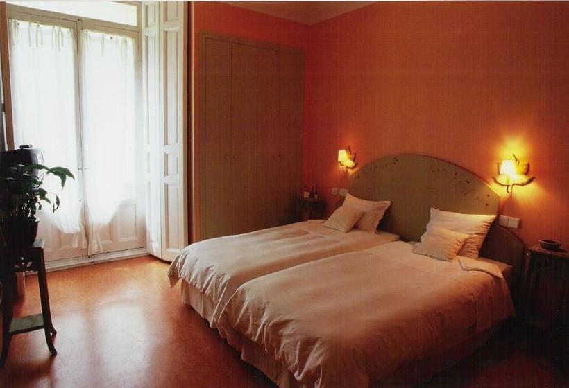 膳宿费 Hostal Fornos