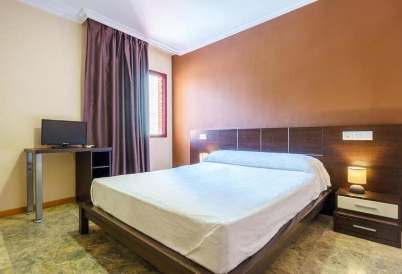 پانسیون Hostal Frasca By Vivere Stays