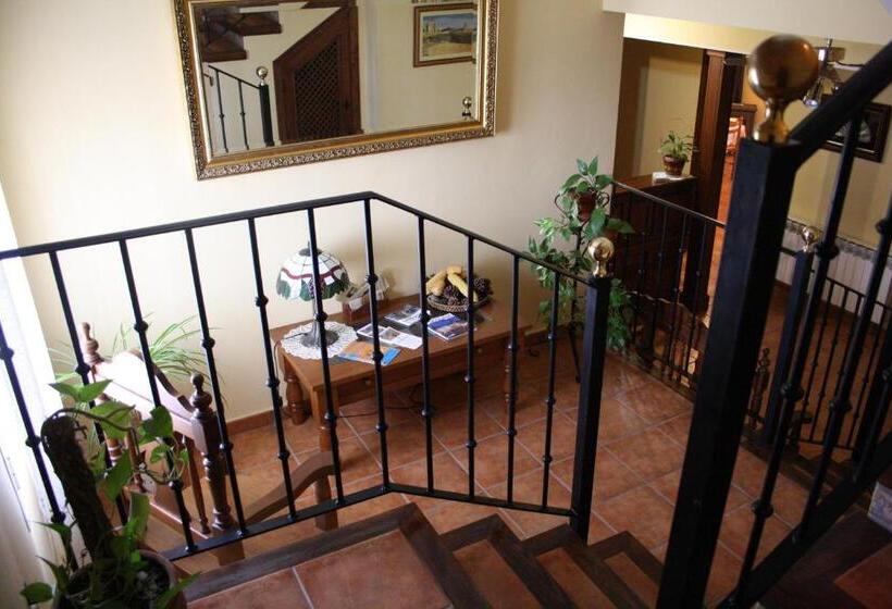 Пансион Hostal La Balquina