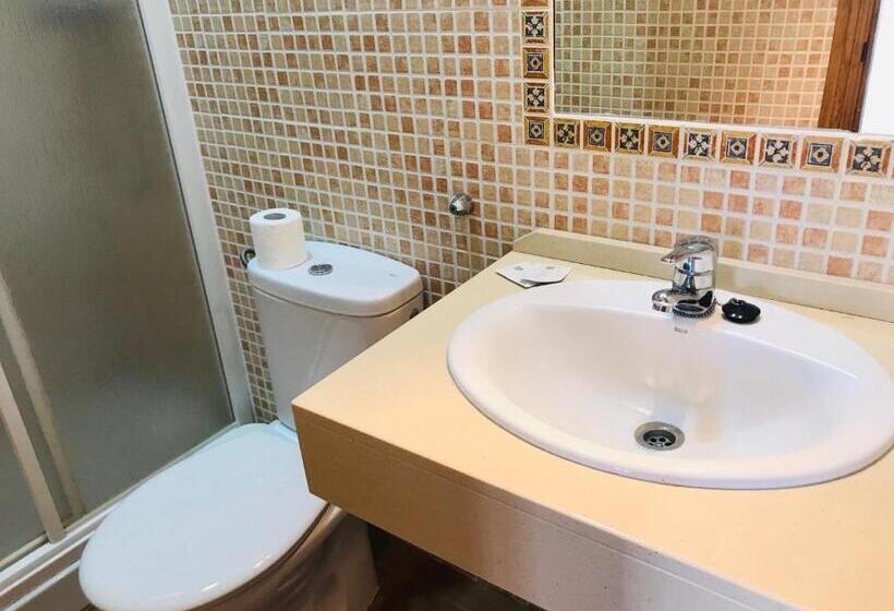 بنسيون Hostal La Tarayuela