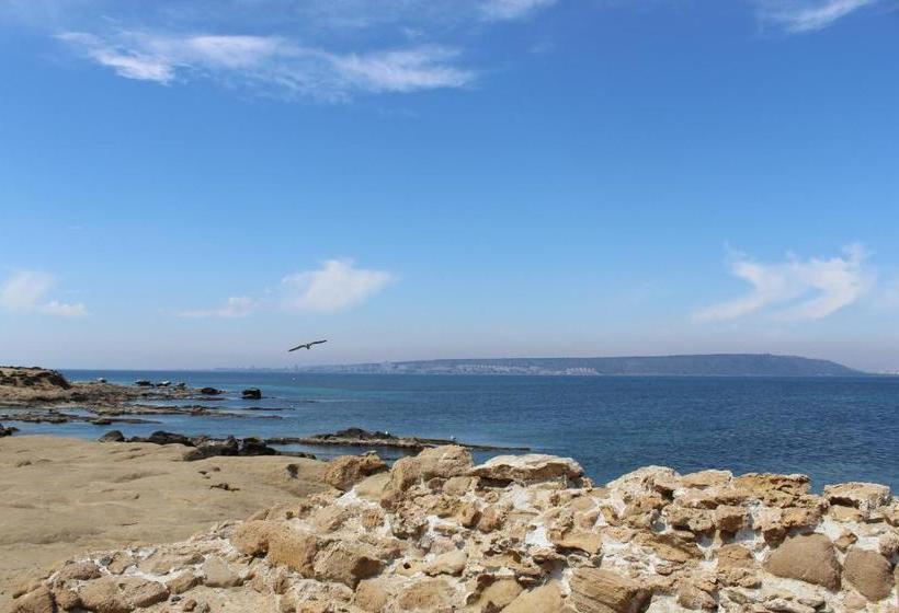 بنسيون Hostal Masin