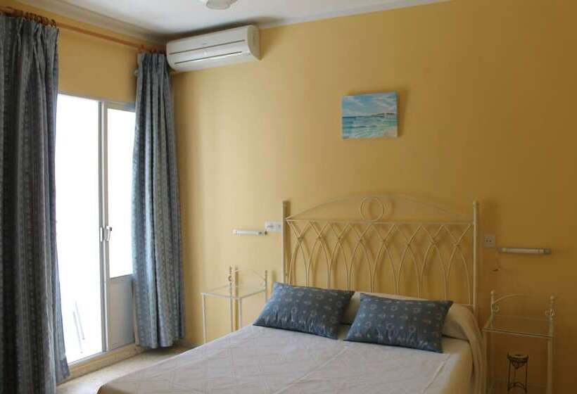 Пансион Hostal Miramar