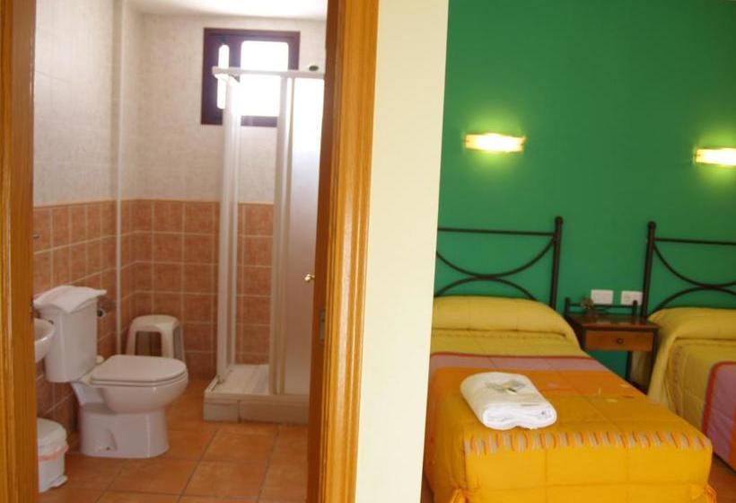 Пансион Hostal Portell