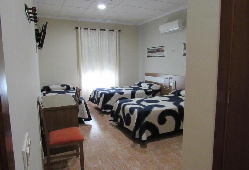 Пансион Hostal Restaurante El Paraíso