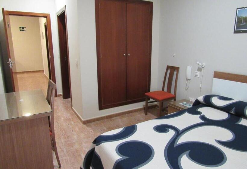 Пансион Hostal Restaurante El Paraíso